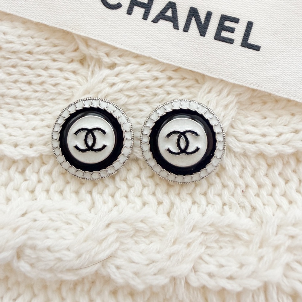 Chanel CC Logo Rope-Edge Buttons